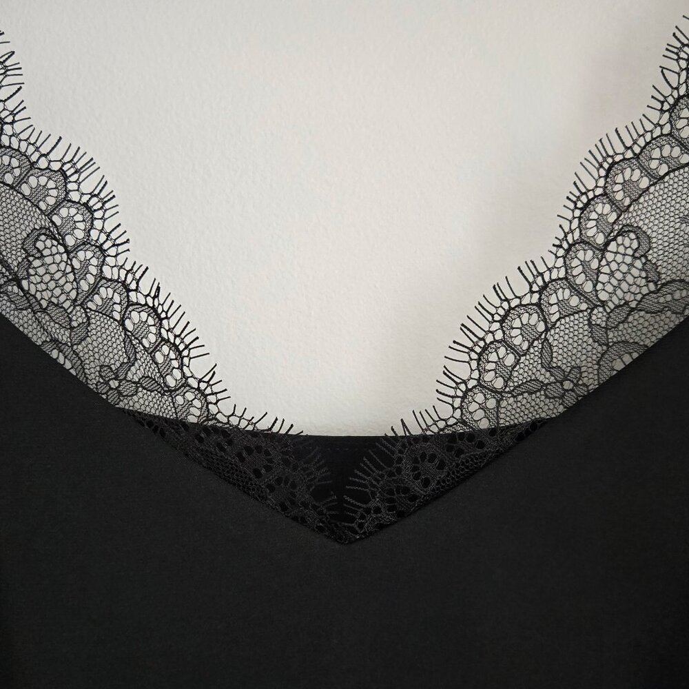 EXPRESS Satin Lace Downtown Cami XL - Picture 2 of 5